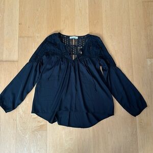 Abercrombie & Fitch black blouse